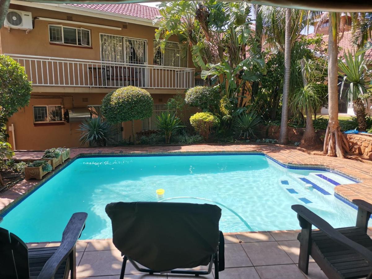 Sunset Ridge Guest House Rustenburg Exterior foto